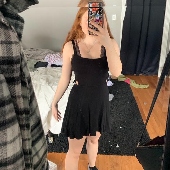 Garage Black Dress - Picture 1 of 7